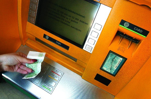 Nauda Bankom Ts Banka 1