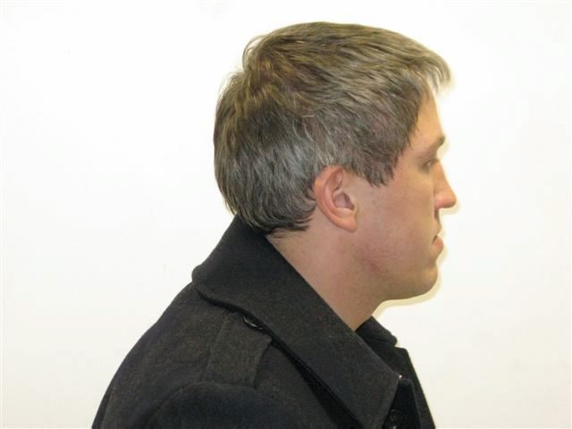 Policija Meklē Vīrieti