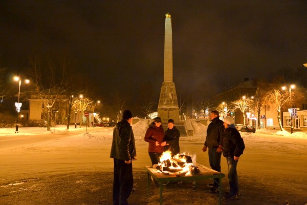 12 1 20 Ugunskegle 030