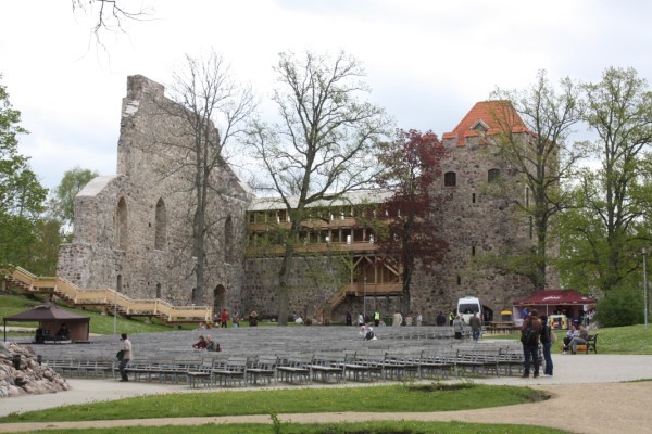 Livonijas Ordena Siguldas Pils