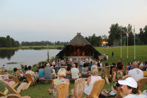 Dziesminieki 600 X 400 1