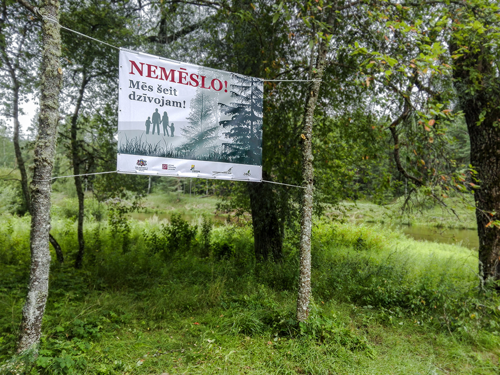 Baneris Probl Mzon Pie Ratnieku Ezera Peld Tavas Aug L Gatn L Gatnes Novad 1