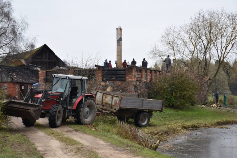 14692199 1078039168983595 5504953040743497292 O 1