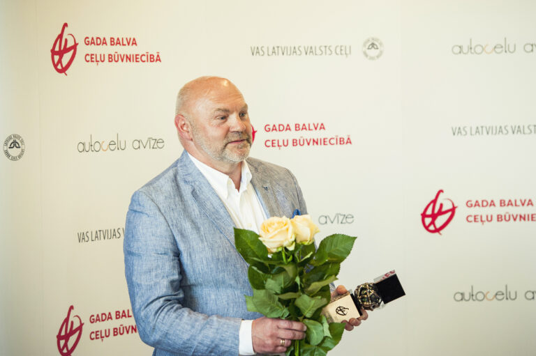 34007771523 Fbcc4bdd80 K 1