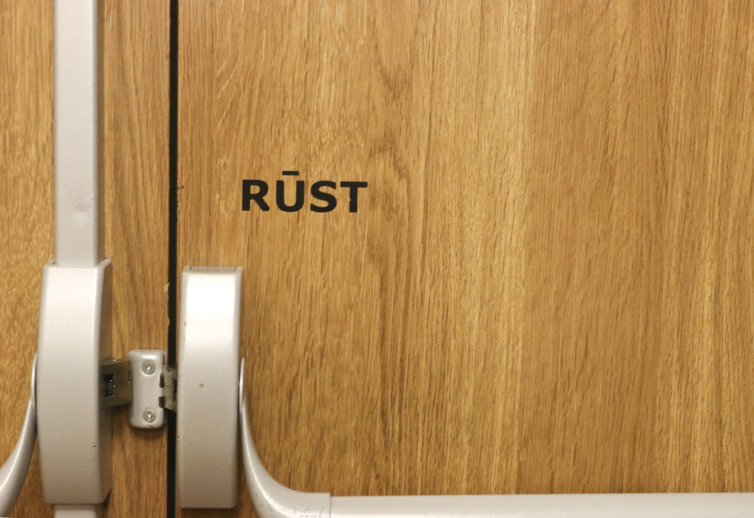 Ruust Durvis Fotomarta 1