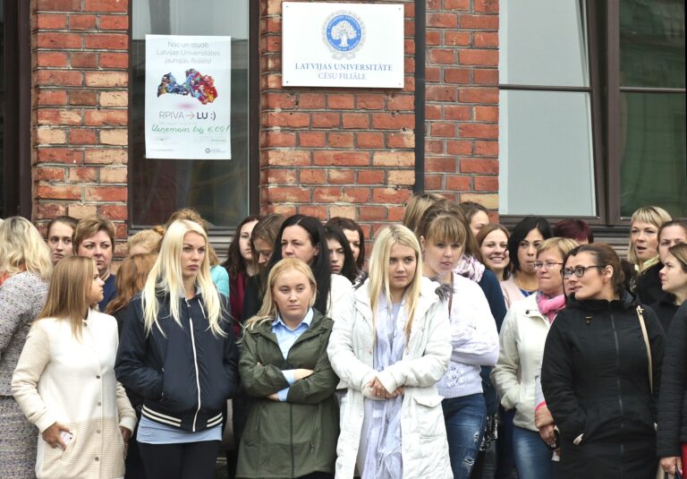 Septembrislu Fotomarta 1