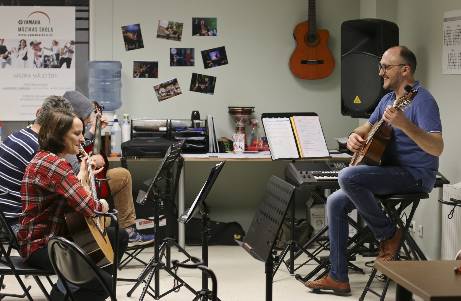 Gitaras Klase Fotomarta 1