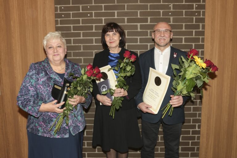 Skolu Reitings Fotomarta 1