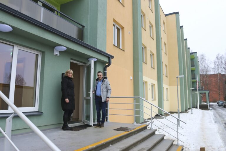 Soc.majasaulesiiela Fotomarta