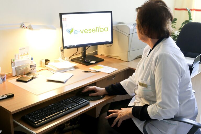 E Veseliba Fotomarta 1