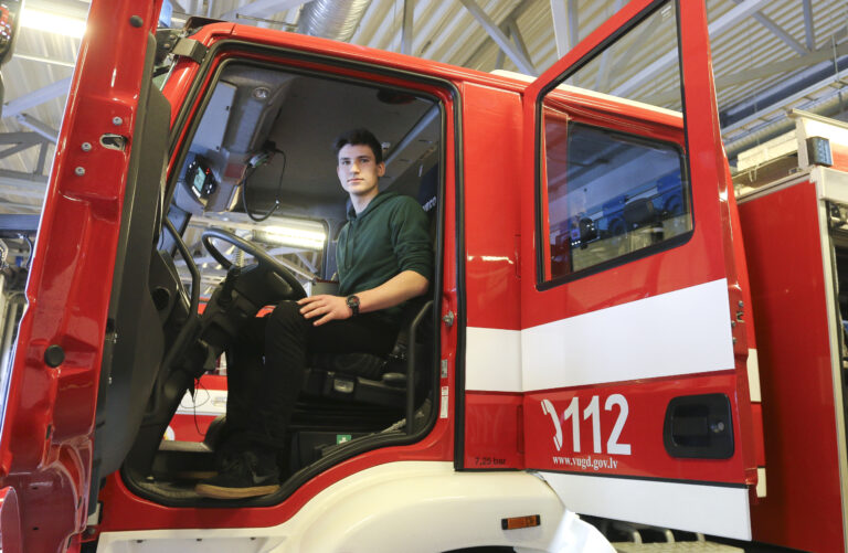 Enu Diena Ugunsdz Fotomarta 1