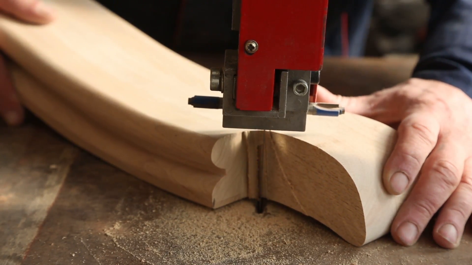 Furniture Carpenter Dubai1 1