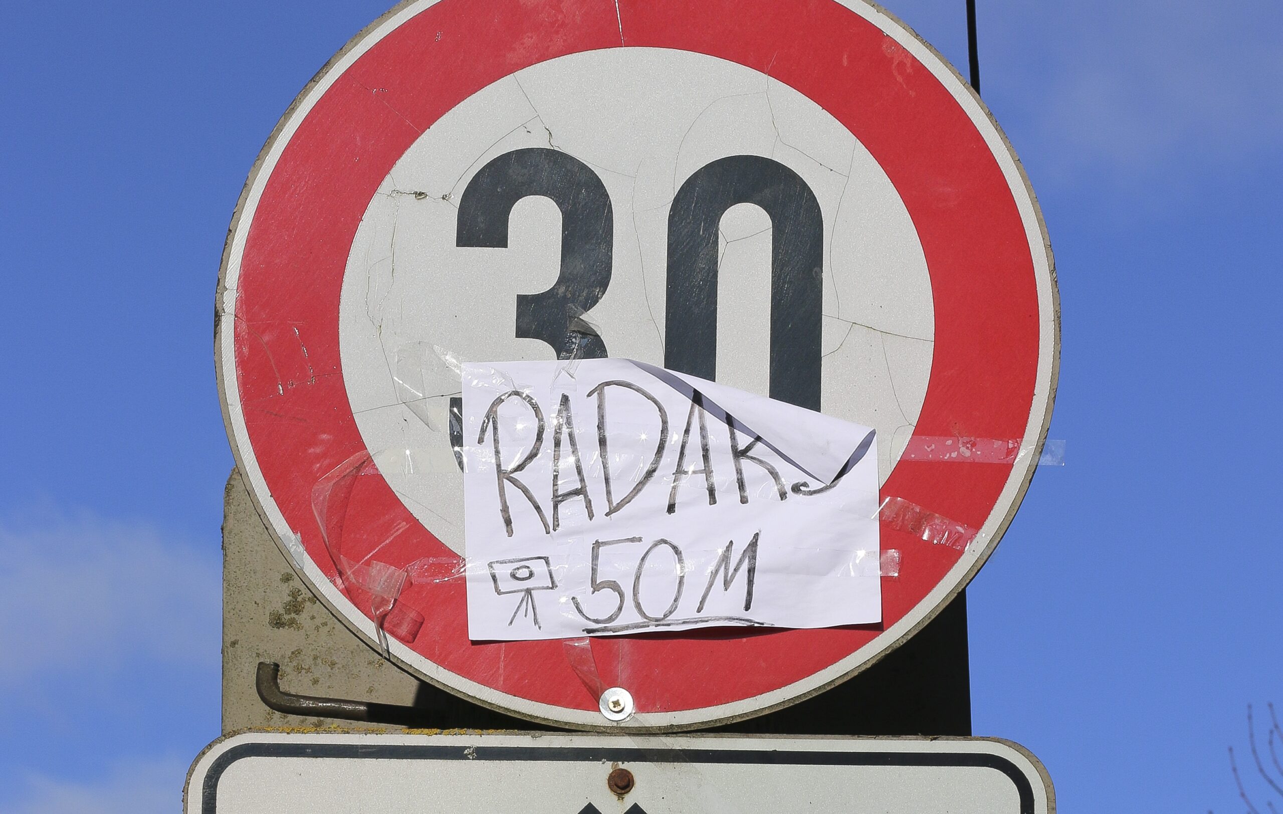 Garam Radars Fotomarta 1