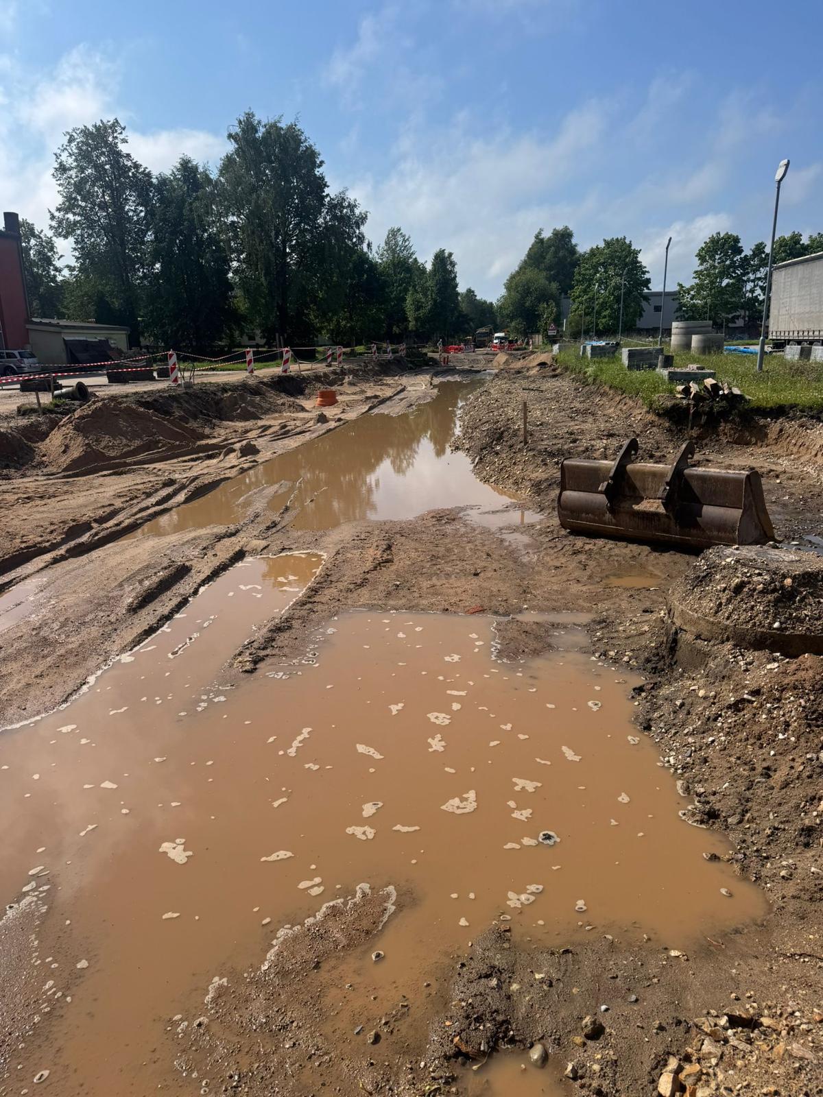 62f4c781 94cf 45c1 826f 5b08b1af65d4