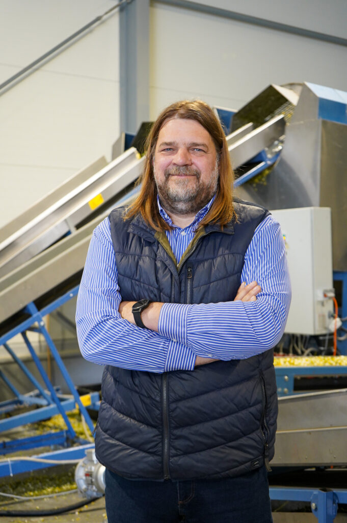 Vides Risinâjumu InstitÎts 1