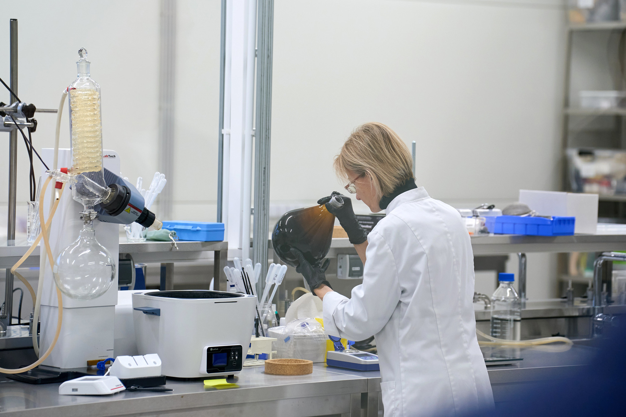 Vides Risinâjumu InstitÎts 3